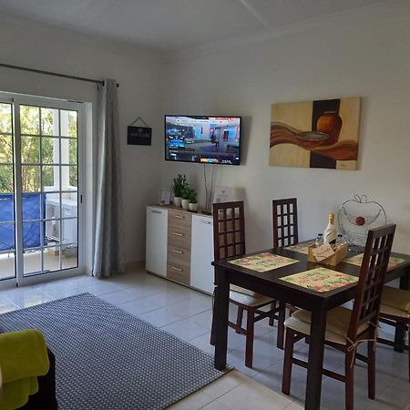 Flamingo'S Apartment W/ 2 Swimming Pool อัลบูเฟรา ภายนอก รูปภาพ